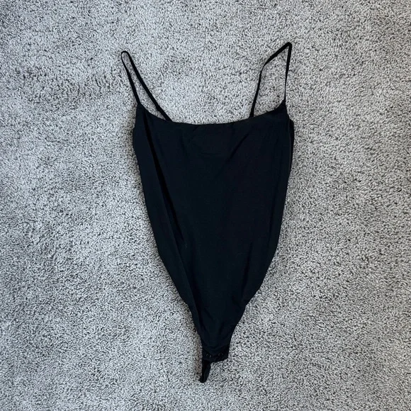 SKIMS Classic Black Bodysuit - Picture 1 of 1